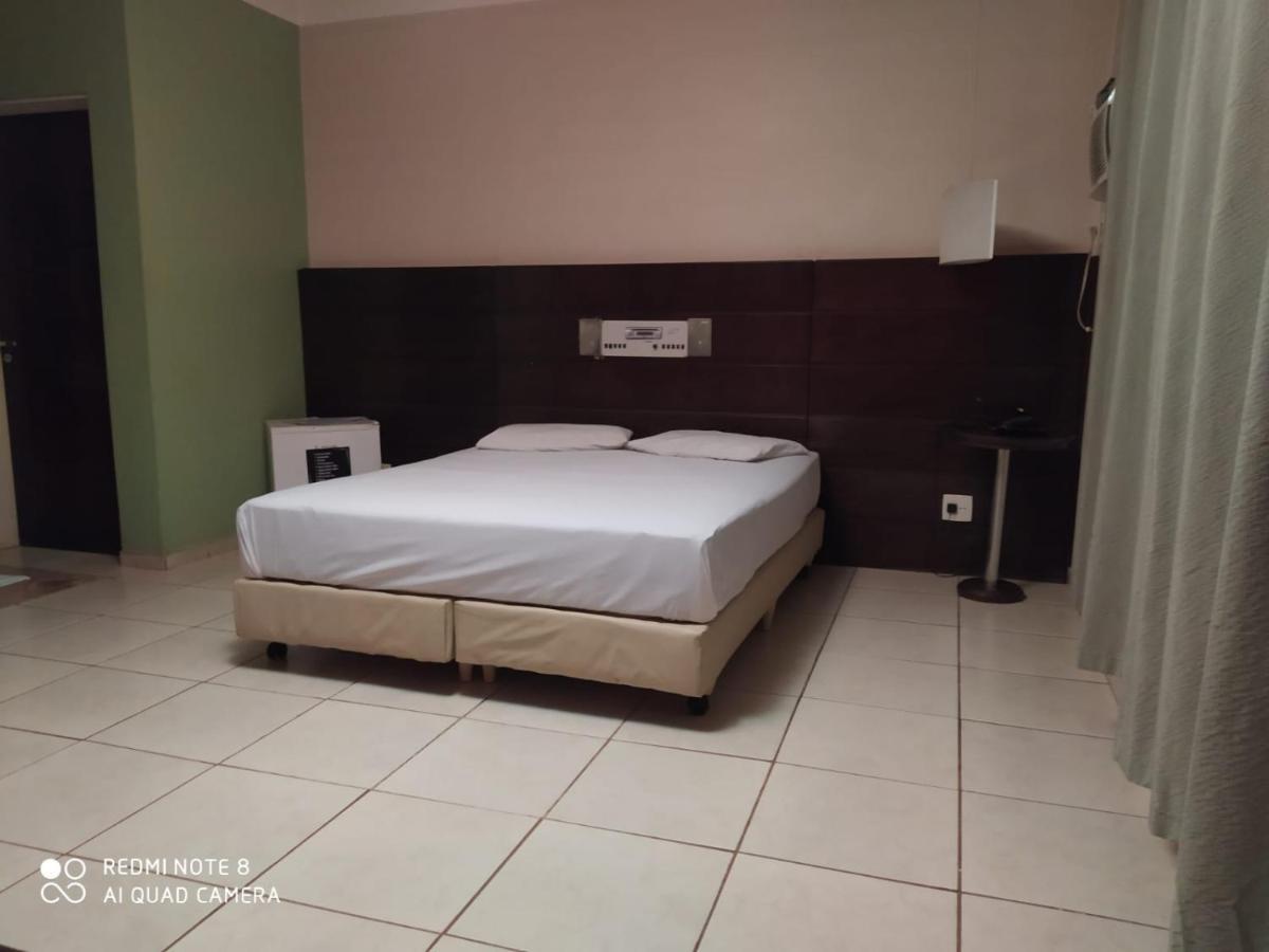 Movie Inn Motel E Hospedagem (Adults Only) Ribeirão Preto Exteriör bild
